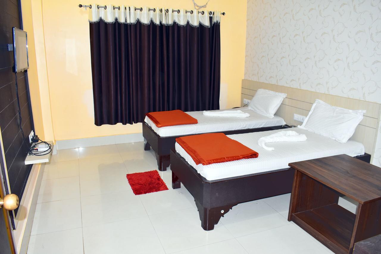 Hotel Triveni Balangir 外观 照片